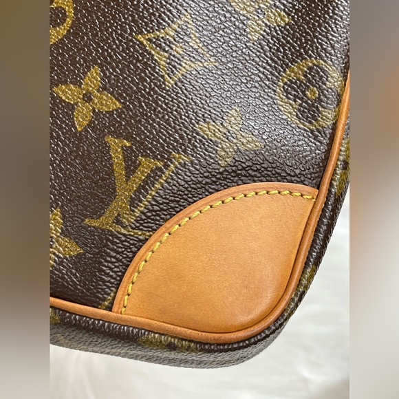 ❌SOLD❌ 🌸MARLY DRAGONNE GM CLUCTH BAG PURSE MONOGRAM - Picture 16 of 16